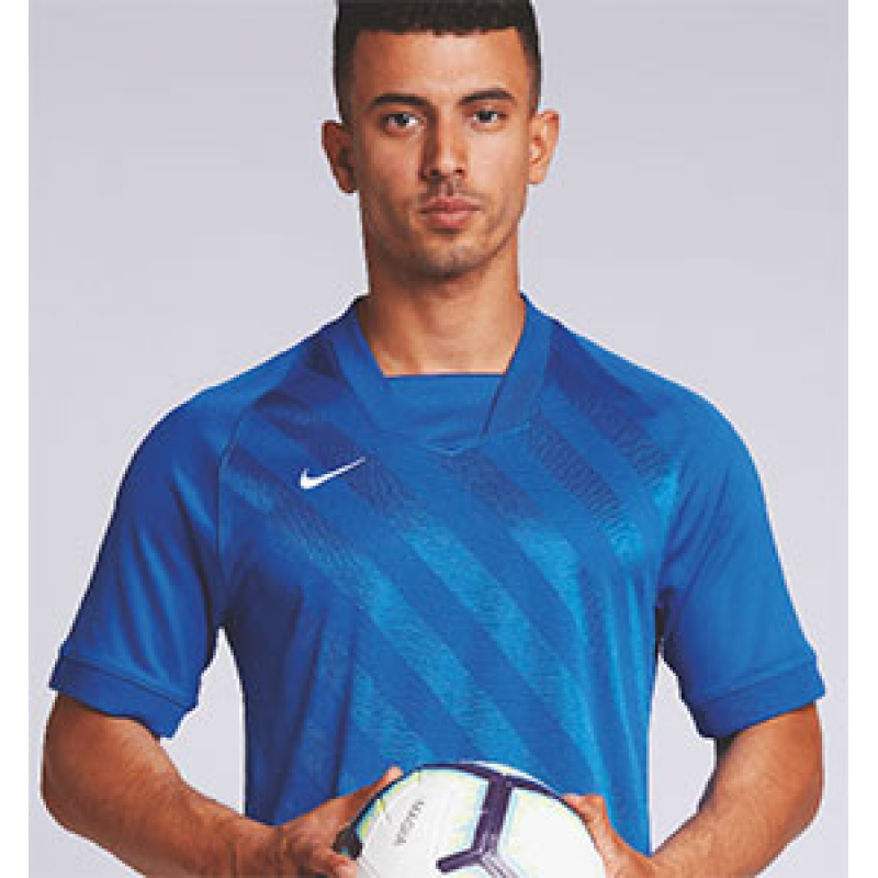Nike Challenge III football kit